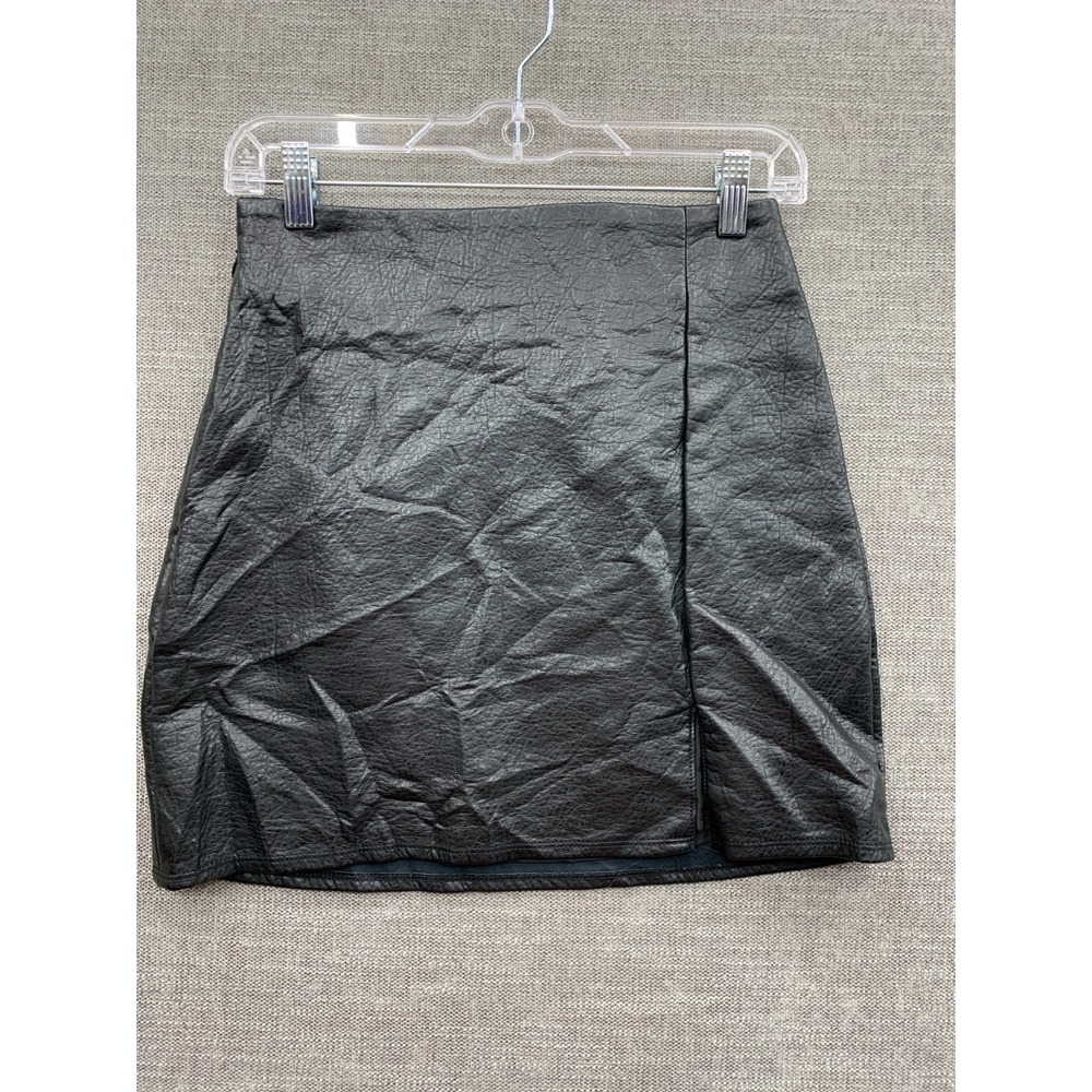 Old Navy Mini Skirt Womens XS Black Faux Leather Side Slit Casual Party Wear